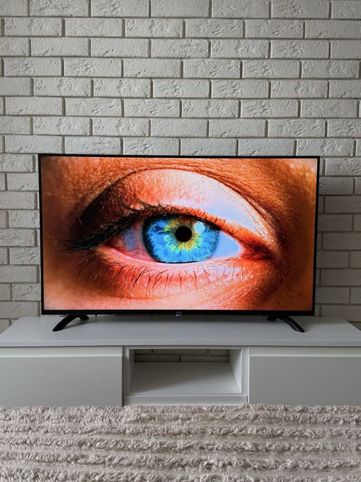 Телевізор Ergo 43WUS9100 43” Smart TV 4K