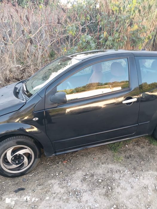 Vendo Citroen c2  de 2006 foto 2