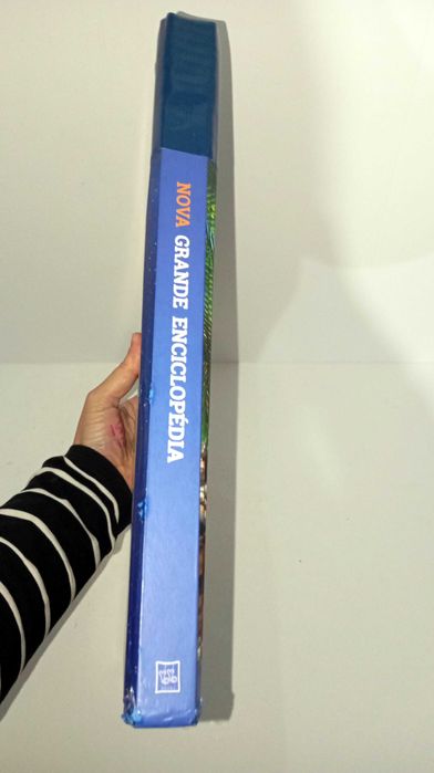 Nova Grande Enciclopédia  - Guia Essencial para o Conhecimento