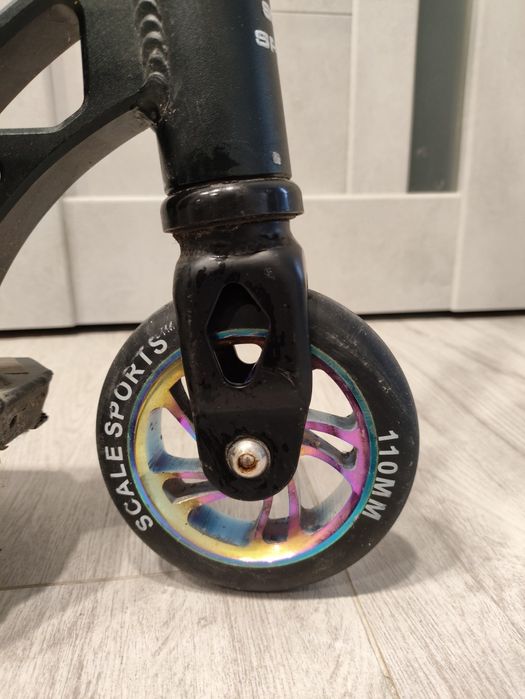 Продам трюковий самокат є торг!!!