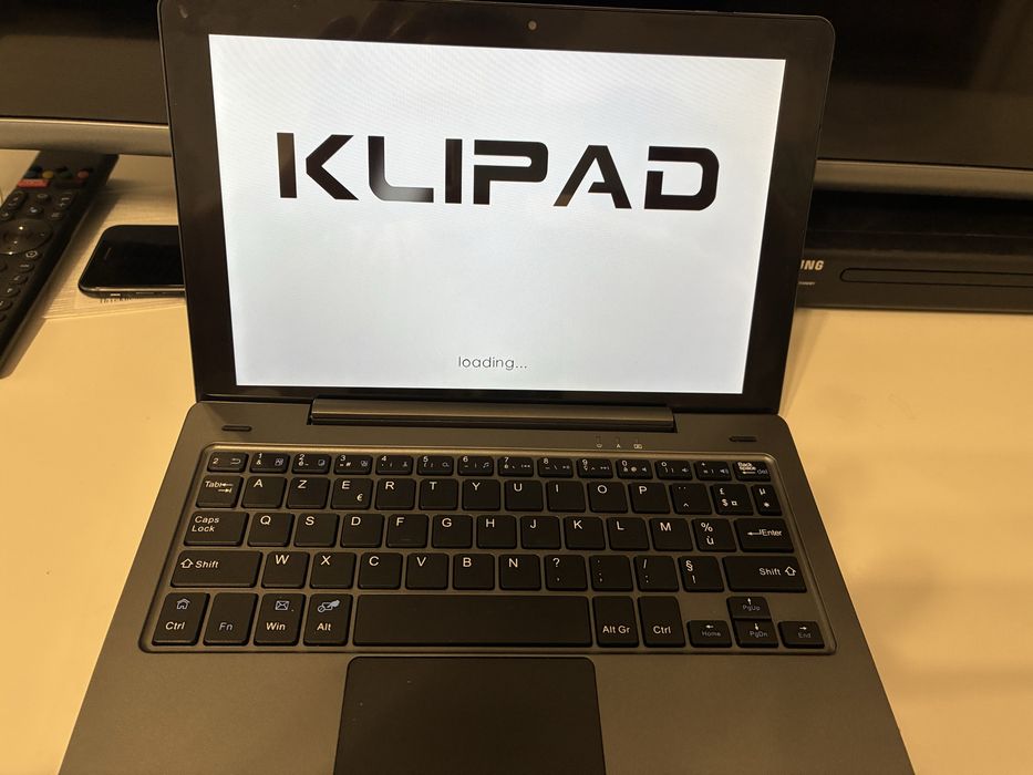 Планшет Klipad  с клавиатурой