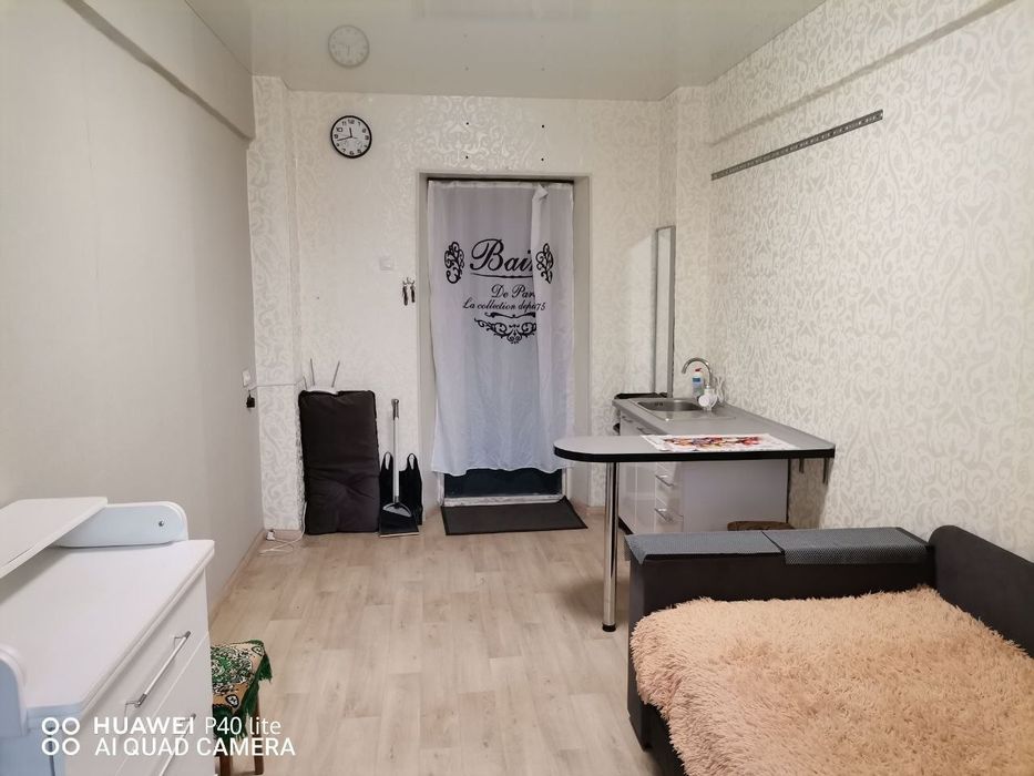 Кімната біля метро