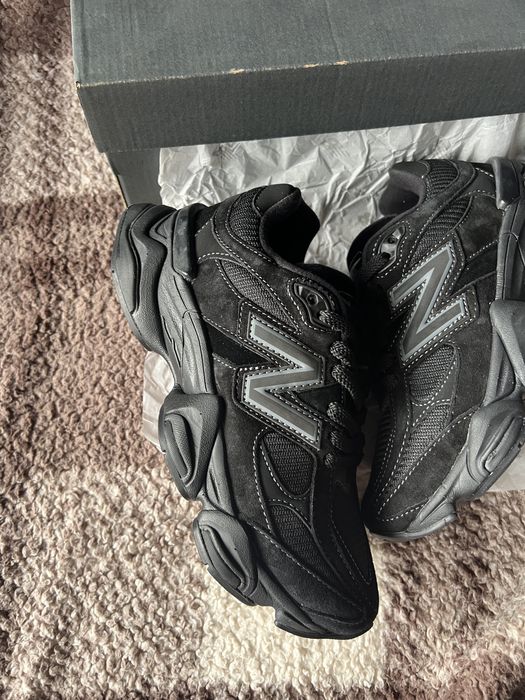 Buty new balance 9060 czarne nowe w rozmiarze 37