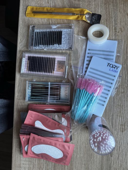 Продам набор для ресничек