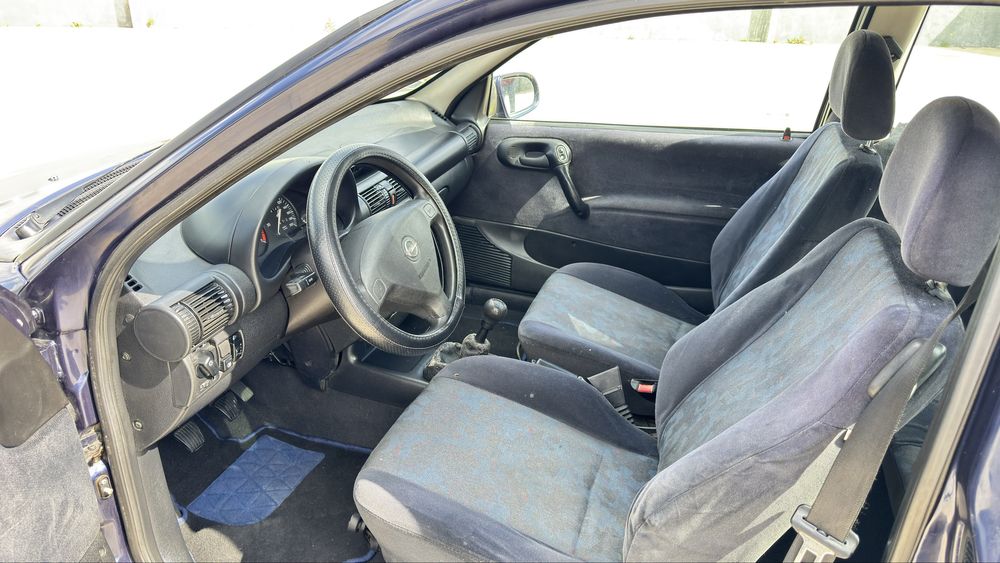 Opel corsa 1.0 gasolina