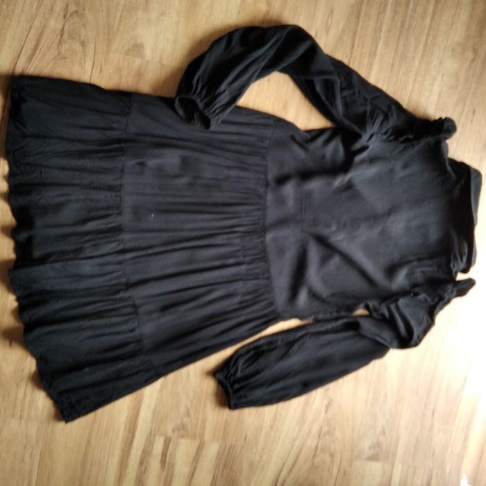 Sukienka Stradivarius, rozm S.
