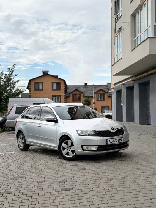 Продам skoda rapid , дизель 1.6