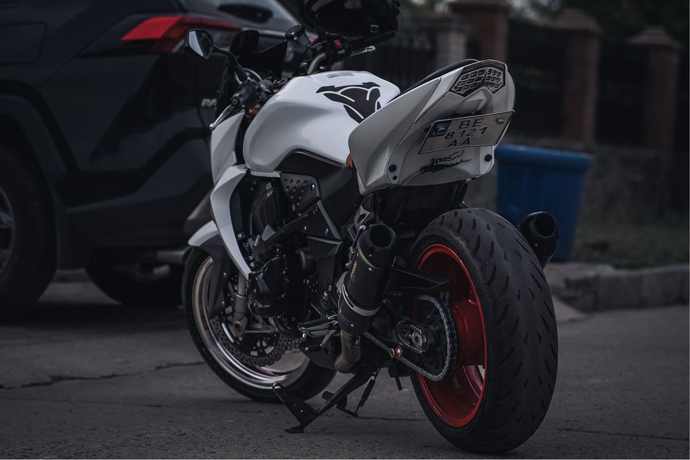 Kawasaki Z1000 2008