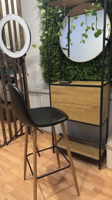 Меблі для салону