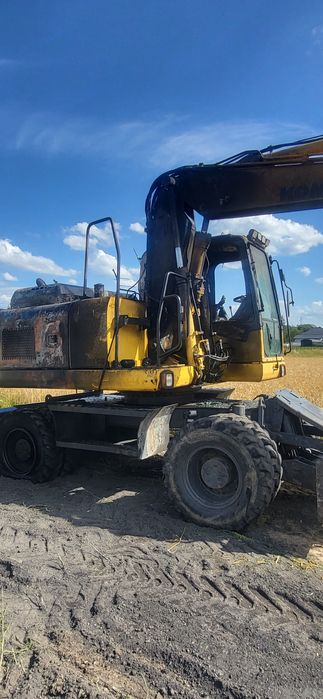Komatsu pw 140   2009 r. Po spaleniu na części