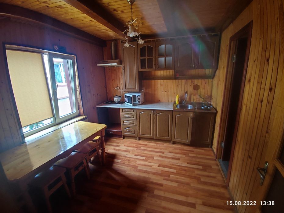 Котедж "Ясень" з кухнею на 3 номери 2 санвузли