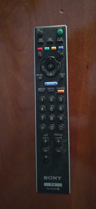 Tv Sony Bravia de 80cm  em ótimo estado