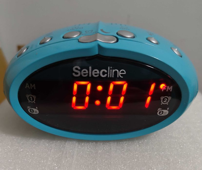 Годинник радіоприймач будильник Selecline CT-303