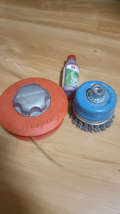 Głowica Gardena, stalowa i olej 2T kosa spalinowa