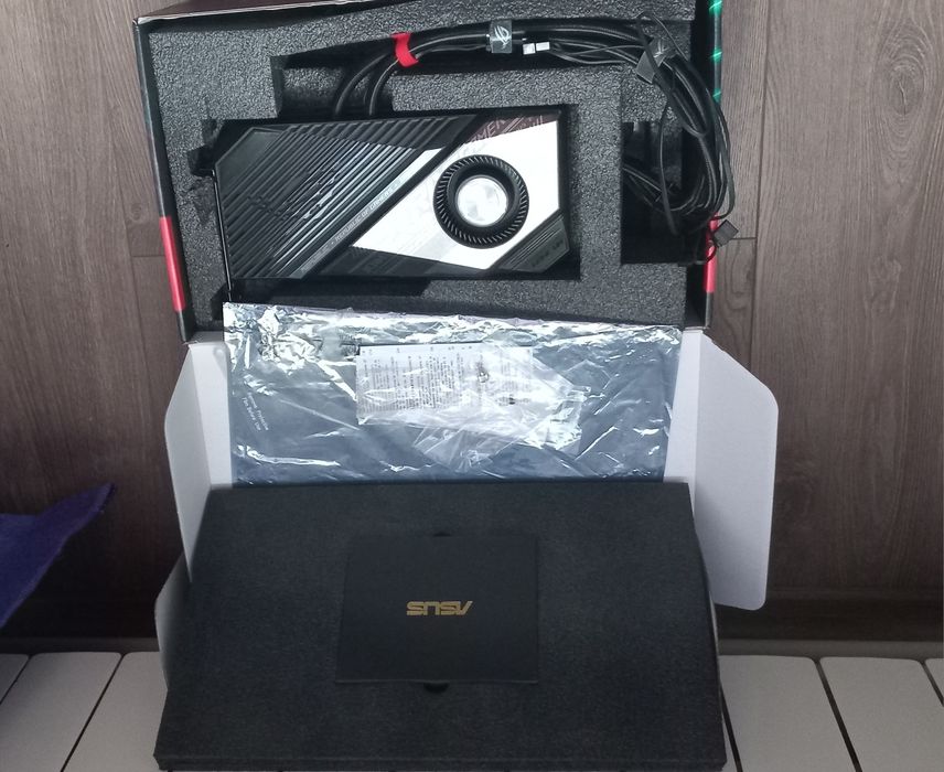 Игровая Видеокарта Asus Rog Strix 6900XT Top 16GB