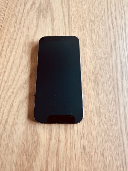 iPhone 14 Pro 128GB Gold – Como Novo – Bateria 100% (C/ Caixa)