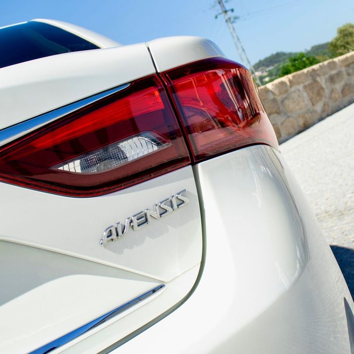 Toyota Avensis SD 2.0 D-4D Premium