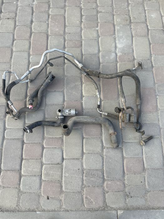 Дифузоры, патрубки, вентиляторы на Рено Лагуна. 1996г.