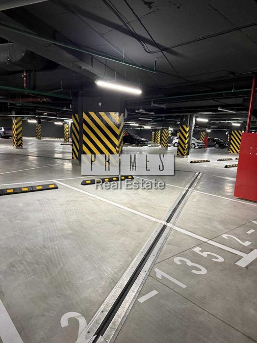 Продаж паркінгу ЖК "Triiinity" Тютюнника 39 3 Будинок -1 рівень