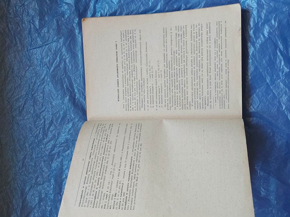 Książka Materiały szkoleniowe do egzaminów na uprawnienia budowl 1968r