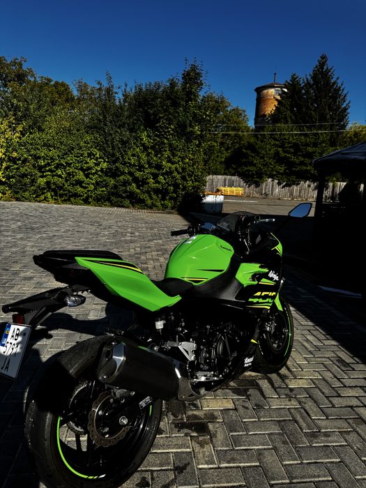 Kawasaki ninja 400