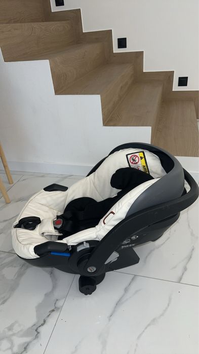 Автокрісло 0+ mima
