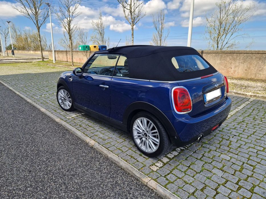 MINI Cabrio Cooper
