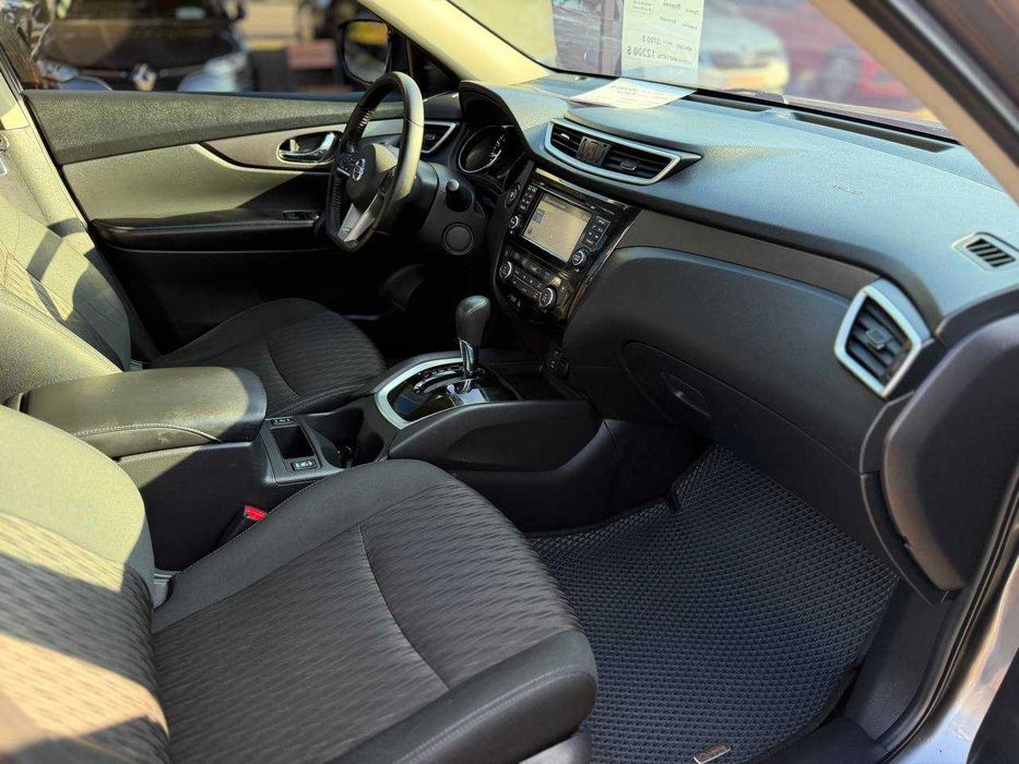Nissan Rogue SV 2014
