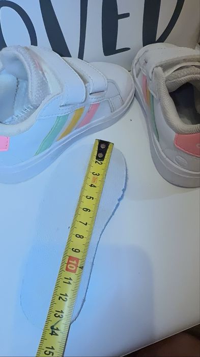 Adidas дитячі кросівки, 22 р.