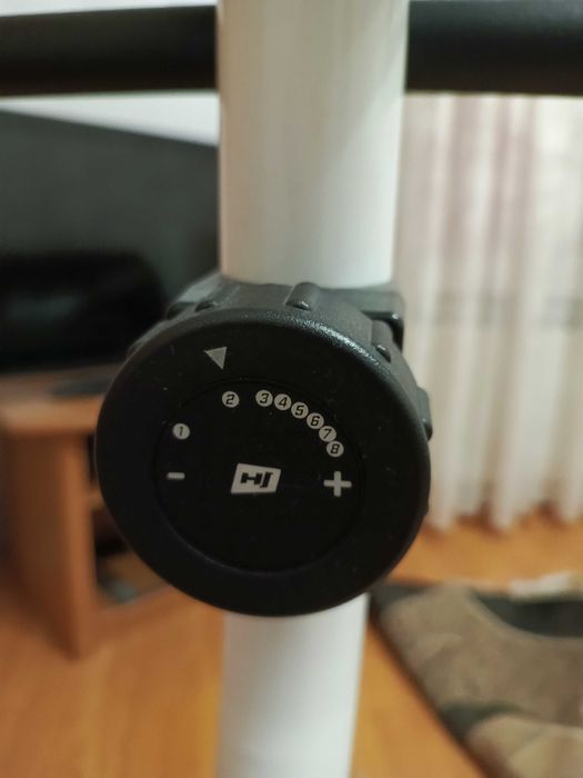 Велотренажер з дисплеєм  HOT-SPORT HS-045H
