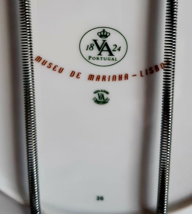 Pratos decorativos Vista Alegre exclusivos do Museu de Marinha