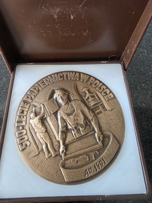 Medal odznaka 500- lecie Papiernictwa w Polsce