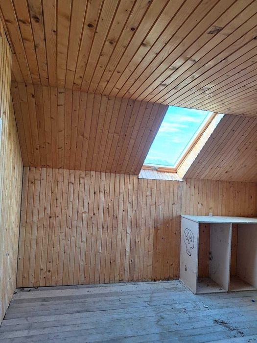 Прод-ся будинок з гаражем  в с Цуцилів-20 км від Франківська