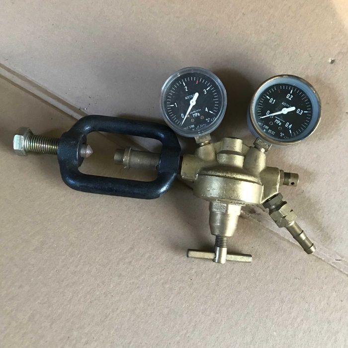 Reduktor acetylenowy