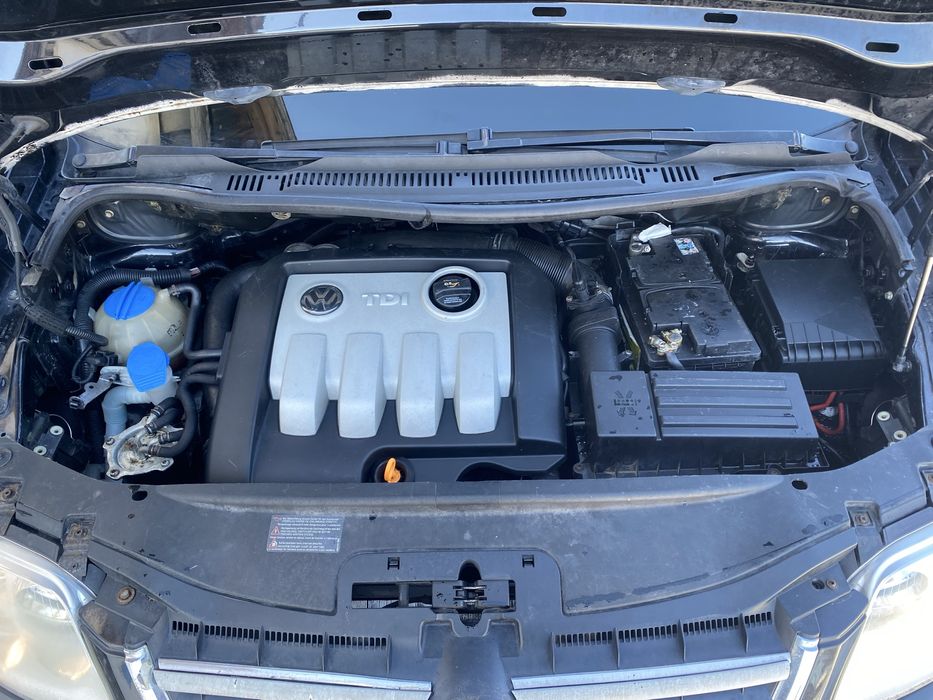 Volkswagen Touran 1.9 tdi 2004 рік Нерозмитнений