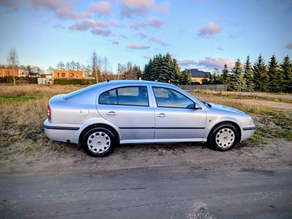 Skoda Octavia Skoda Octavia TOUR 2010 1.6 MPI + LPG 180 tys km krajowa