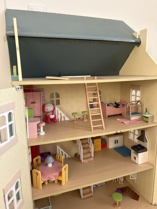 Casinha de bonecas Cherry Tree Hall
