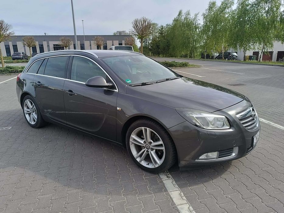 Opel Insignia 2.0 2009r