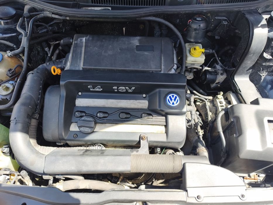 VW Golf 1.4 gasolina 199500km