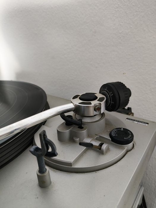 Gira discos Technics SL-B2