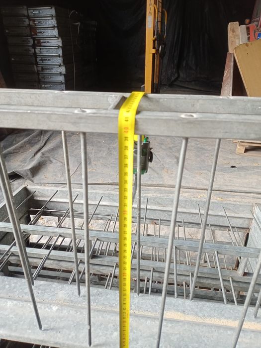 Wieszaki/szpile do tytoniu