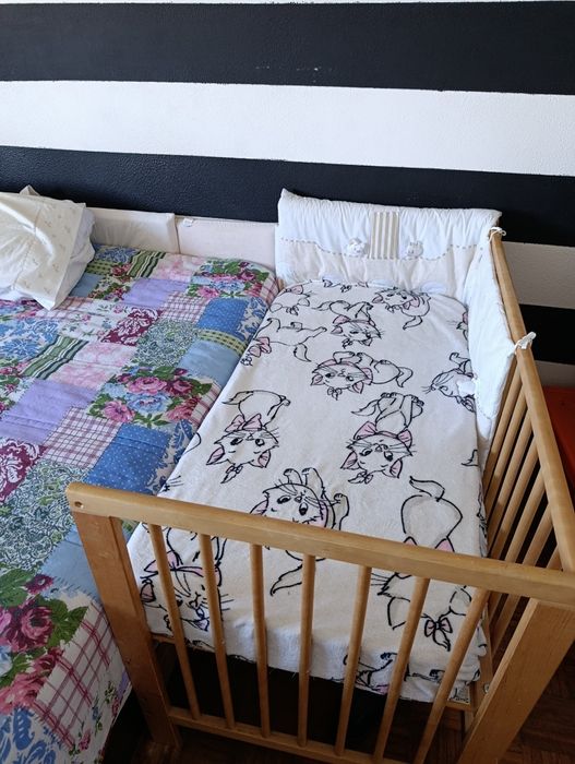 Berço IKEA com colchão
