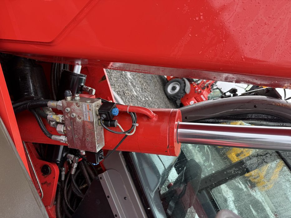 Маніту Manitou MLT 735-120LSU 2013р погрущик