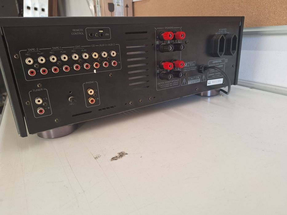 Onkyo Integra A-8850
