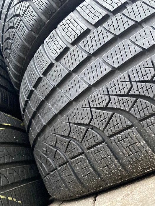 285/30r22 Pirelli PZero Winter_5,5mm_4szt_(105)