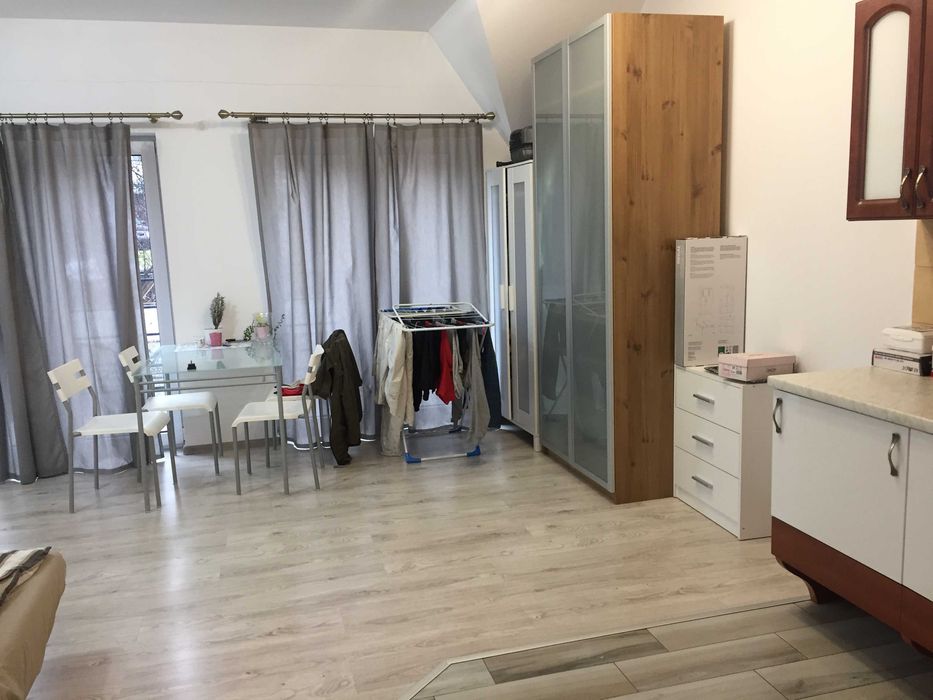 Bezczynszowa  duza 33m2 w apartamentowcu z balkonem i parkingiem