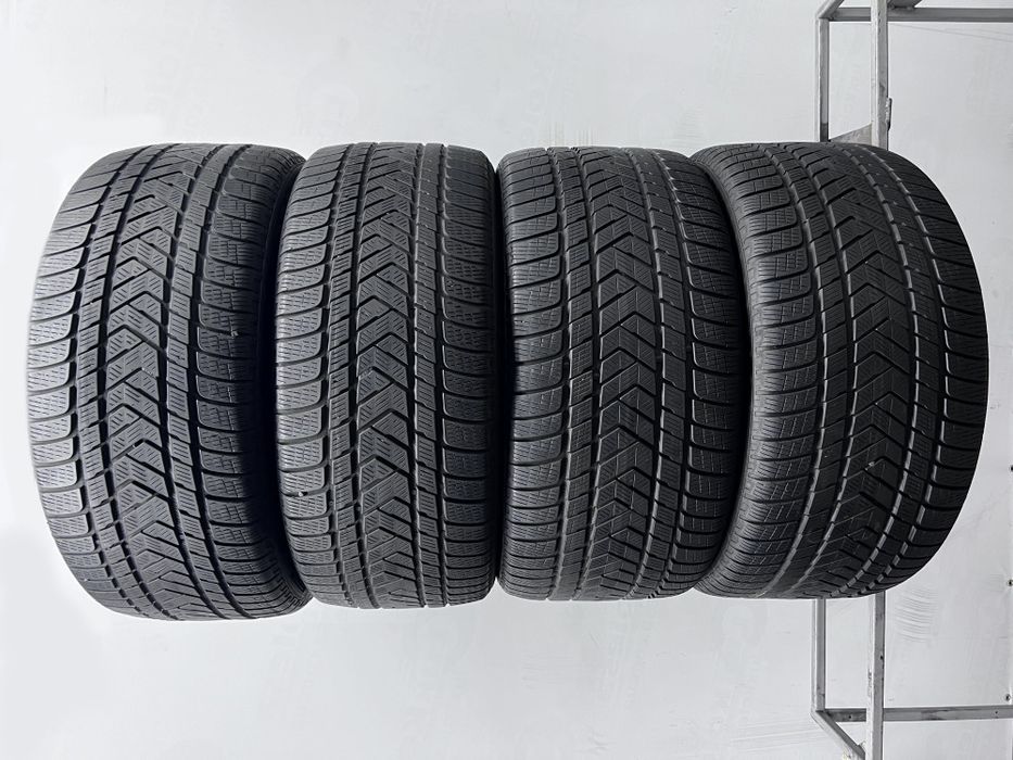 Різноширокі 4шт 305/35/R21 + 275/40/R21 2022р Pirelli Scorpion Winter