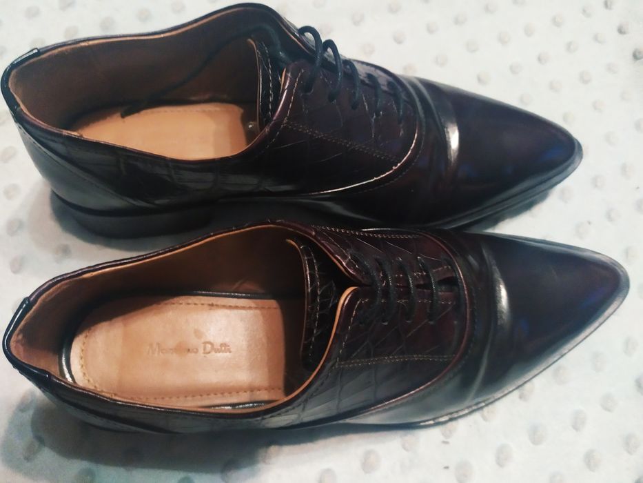 Masimmo DUTTI. Buty damskie, wiosenne. Skóra naturalna. Rozm. 38