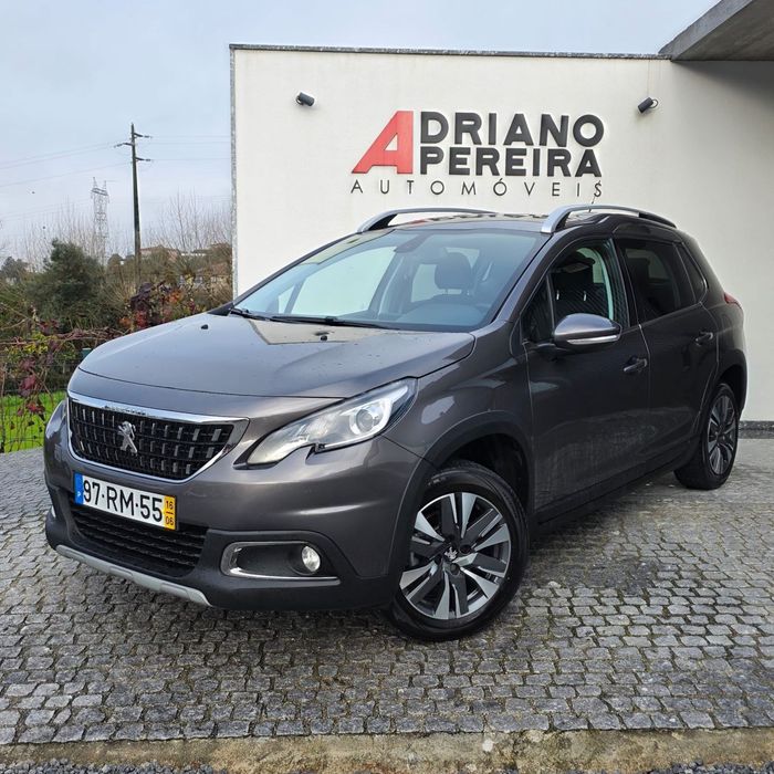 Peugeot 2008 1.2 PureTech Allure
