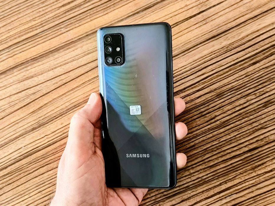 Samsung Galaxy A71 semi novo RESERVADO